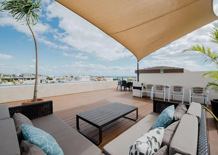 Location- 3-bdr Penth-150 Mbps- Pool- Priv Rooftop Apartamento Playa del Carmen