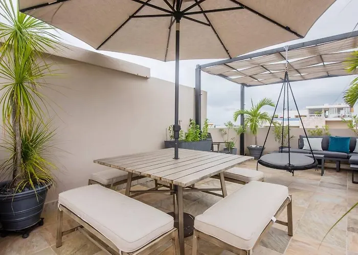 Location- 3-bdr Penth-150 Mbps- Pool- Priv Rooftop Apartamento *