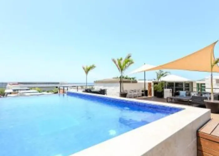 Location- 3-bdr Penth-150 Mbps- Pool- Priv Rooftop *