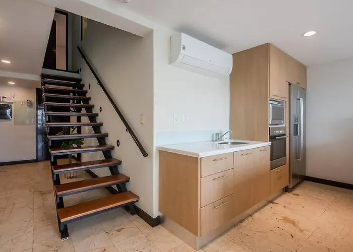 Location- 3-bdr Penth-150 Mbps- Pool- Priv Rooftop Playa del Carmen